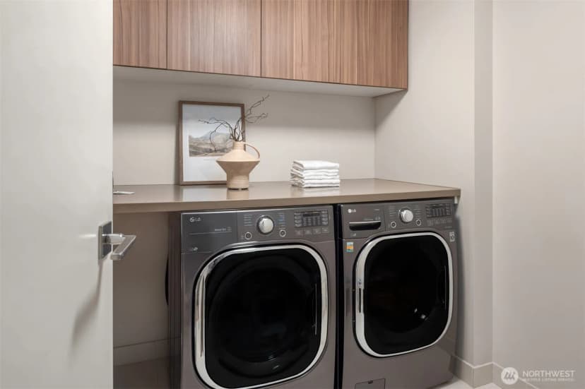Property photo for 583 Battery Street #3704n, Seattle photo 28