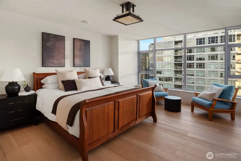 Property photo for 583 Battery Street #3704n, Seattle photo 19