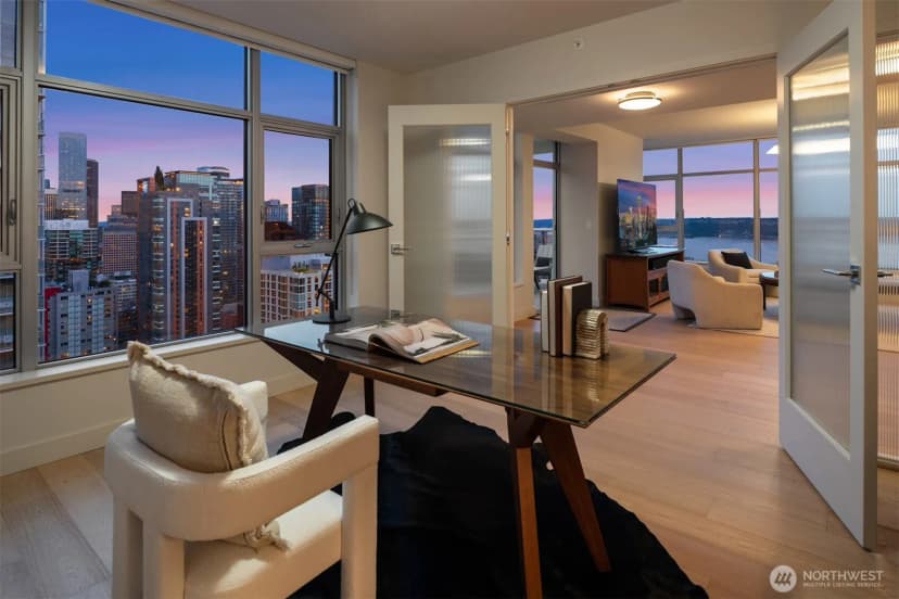 Property photo for 583 Battery Street #3704n, Seattle photo 15