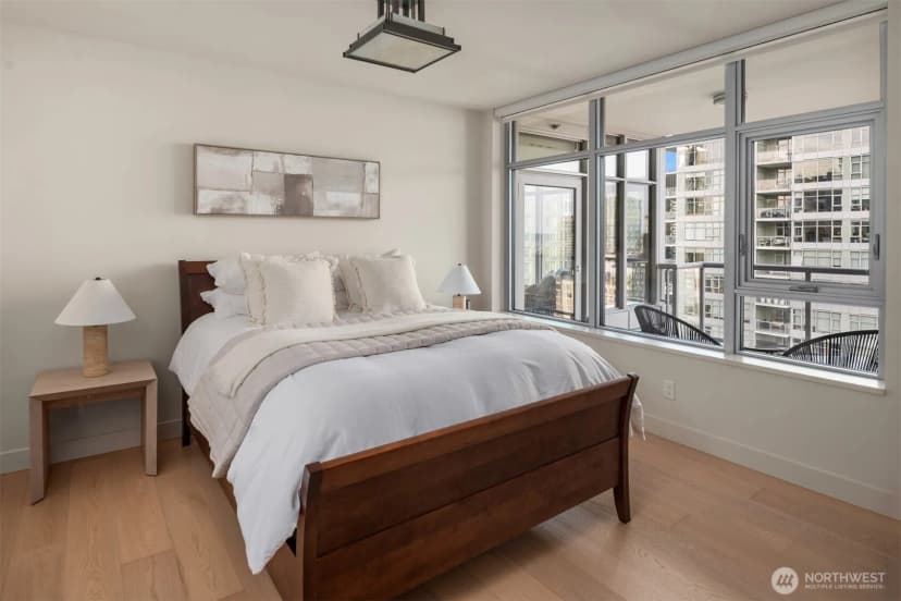 Property photo for 583 Battery Street #3704n, Seattle photo 25