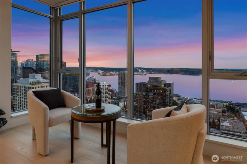 Property photo for 583 Battery Street #3704n, Seattle photo 9