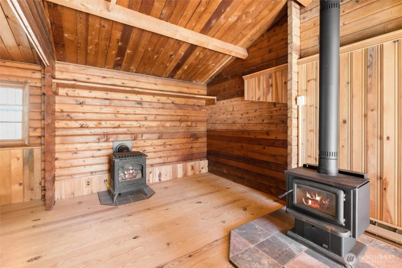 Property photo for 1731 Stephen Street, Oak Harbor photo 18