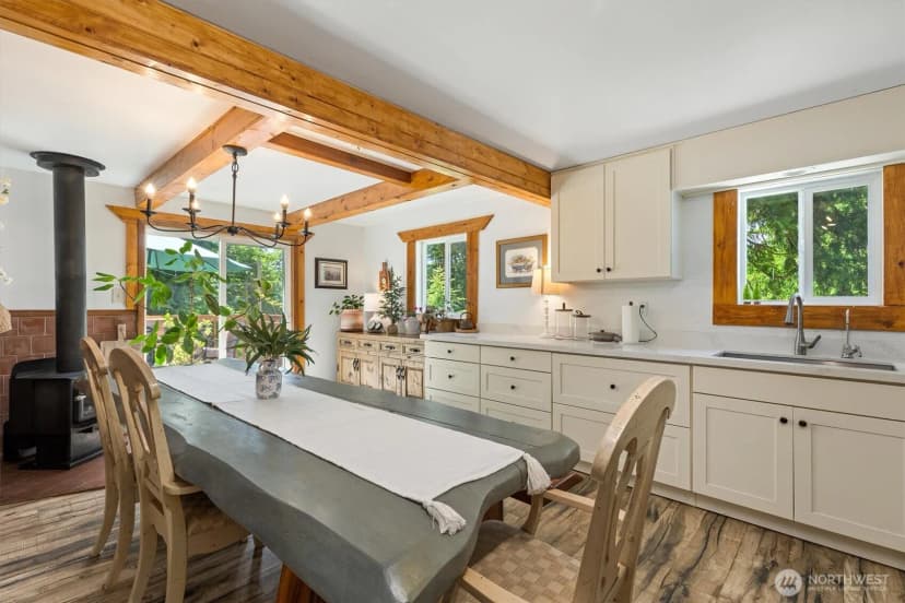 Property photo for 22122 Se 51st Place, Issaquah photo 15