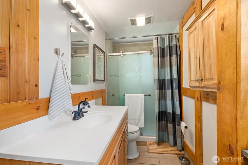 Property photo for 22122 Se 51st Place, Issaquah photo 21