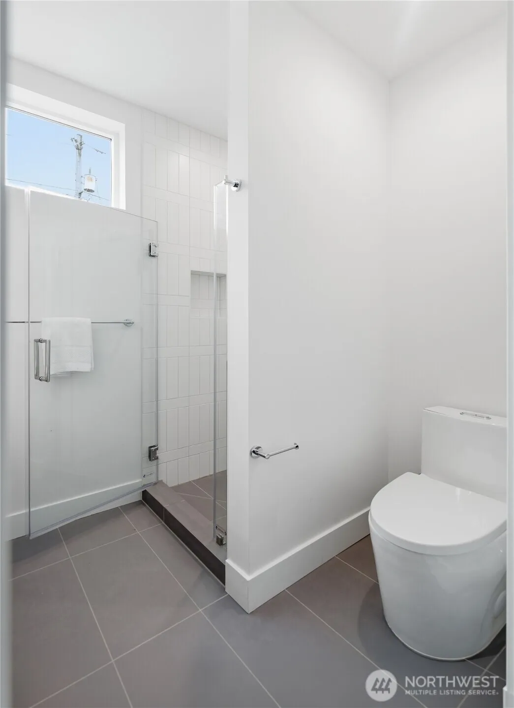 Property photo for 6219 9th Avenue Ne, Seattle photo 5