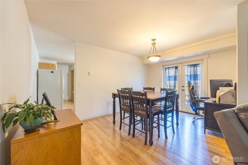 Property photo for 2367 E 7th Avenue, Port Angeles photo 9