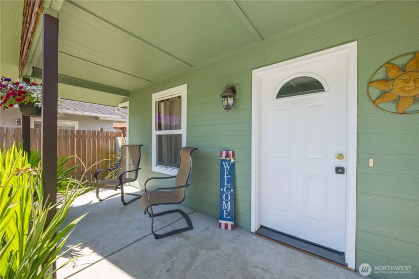 Property photo for 2367 E 7th Avenue, Port Angeles photo 4