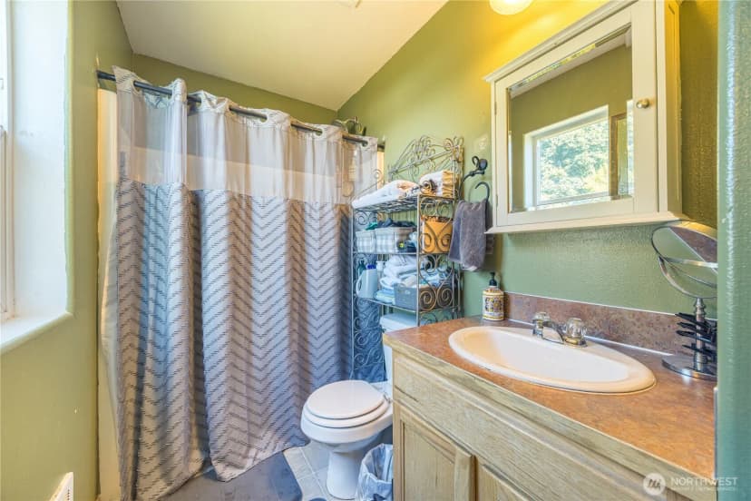 Property photo for 2367 E 7th Avenue, Port Angeles photo 15