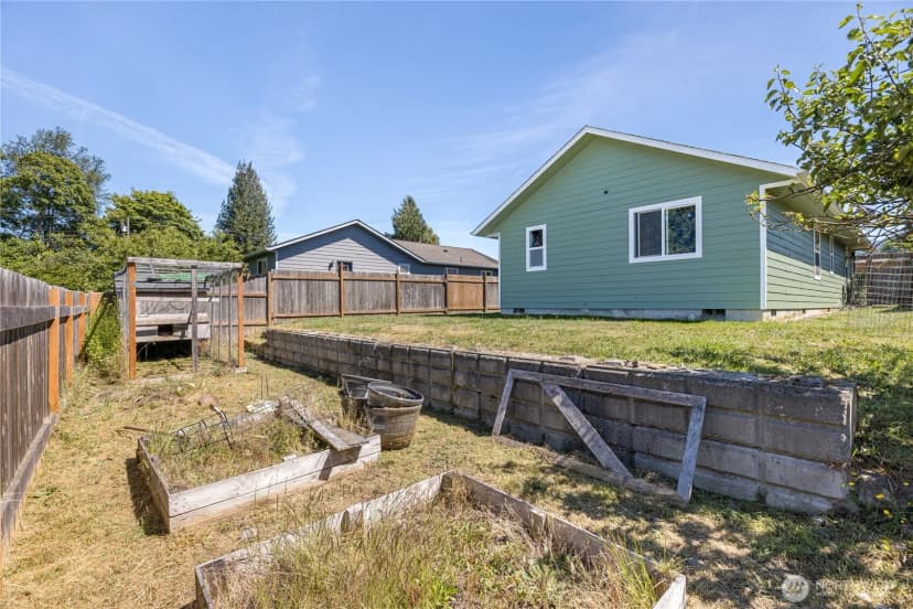 Property photo for 2367 E 7th Avenue, Port Angeles photo 24