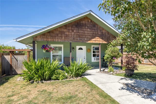 Property photo for 2367 E 7th Avenue, Port Angeles