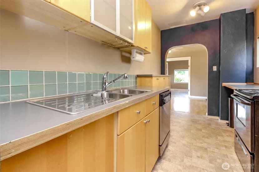Property photo for 611 N Junett Street N, Tacoma photo 36