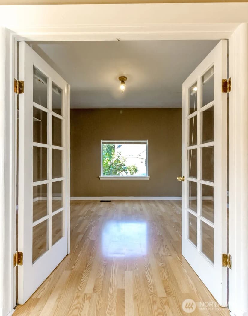 Property photo for 611 N Junett Street N, Tacoma photo 28