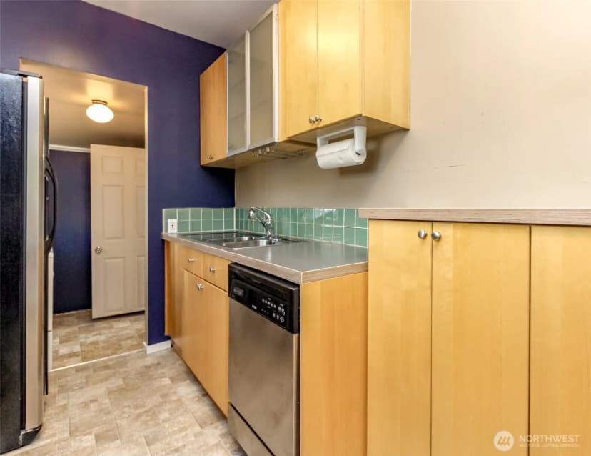 Property photo for 611 N Junett Street N, Tacoma photo 34