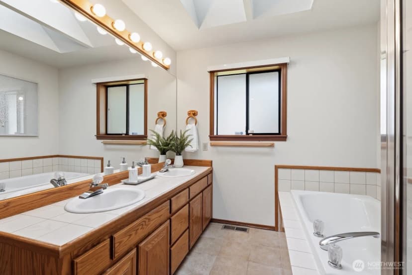 Property photo for 1419 243rd Place Se, Bothell photo 24