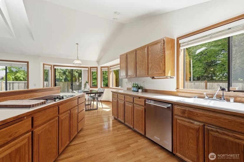 Property photo for 1419 243rd Place Se, Bothell photo 13