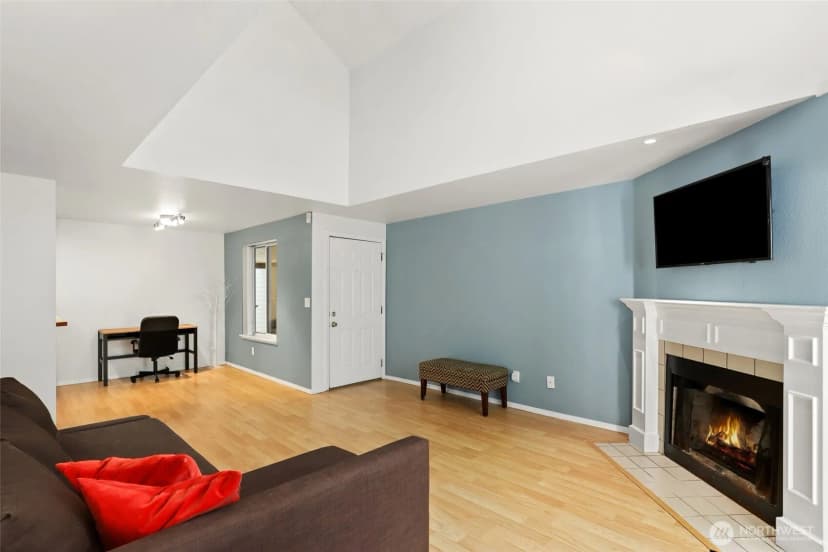 Property photo for 22810 30th Avenue S #b302, Des Moines photo 3