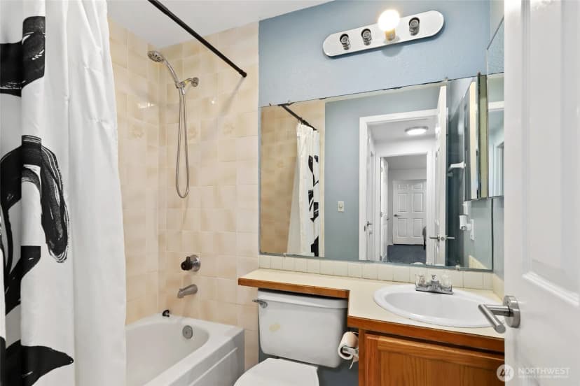 Property photo for 22810 30th Avenue S #b302, Des Moines photo 15