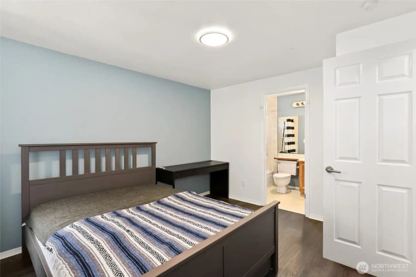 Property photo for 22810 30th Avenue S #b302, Des Moines photo 11