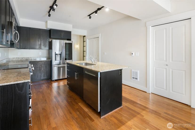 Property photo for 699 John Street #416, Seattle photo 12