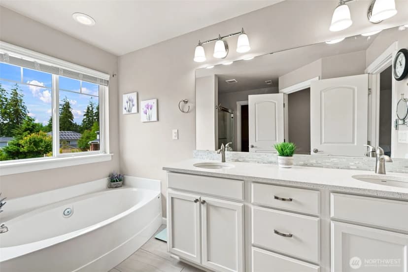 Property photo for 9339 Balata Court Ne, Lacey photo 25