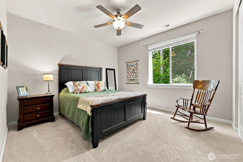 Property photo for 9339 Balata Court Ne, Lacey photo 18