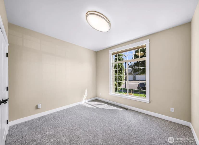 Property photo for 2165 Littlefield Court, Lynden photo 27
