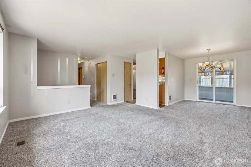 Property photo for 1215 E Gilkey Road, Burlington photo 6