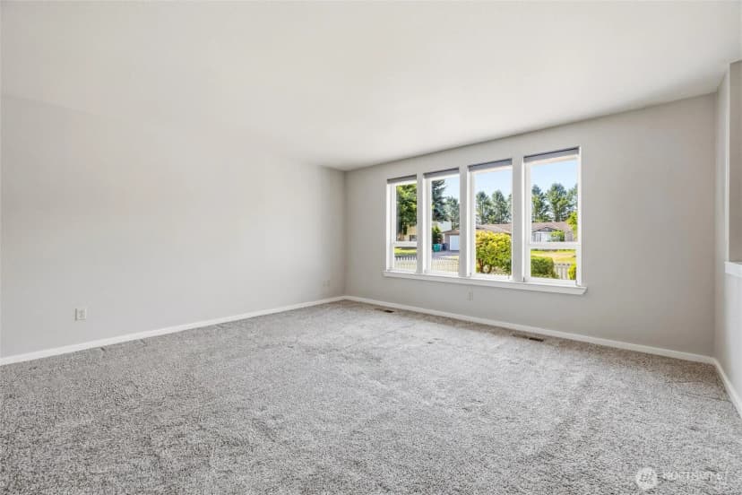 Property photo for 1215 E Gilkey Road, Burlington photo 8