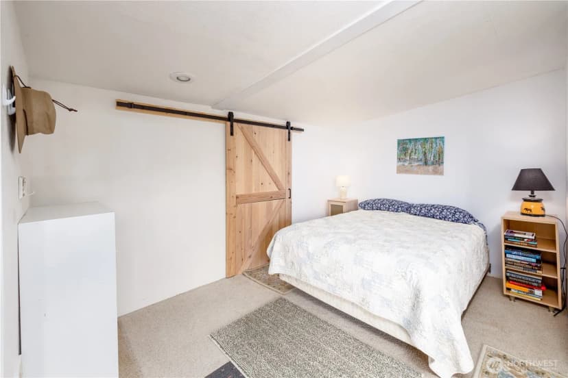 Property photo for 35030 North Shore Drive, Mount Vernon photo 8