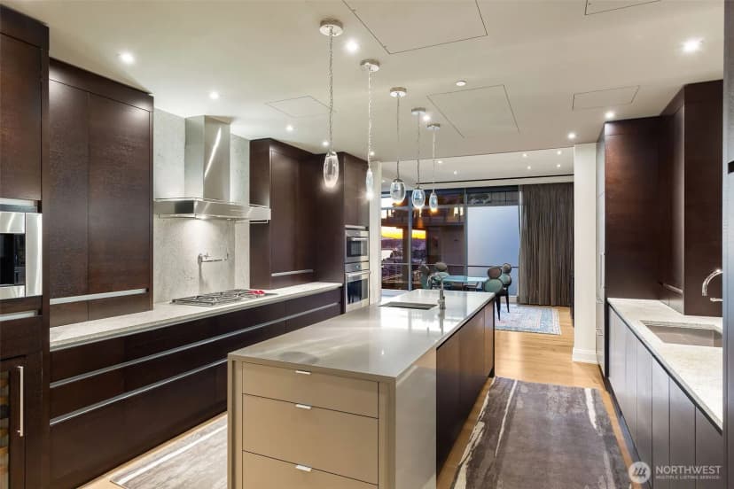 Property photo for 99 Union Street #1801, Seattle photo 15