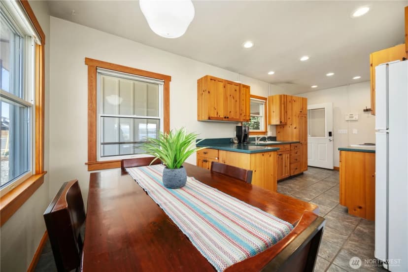 Property photo for 622 S 1st Street, Brewster photo 10