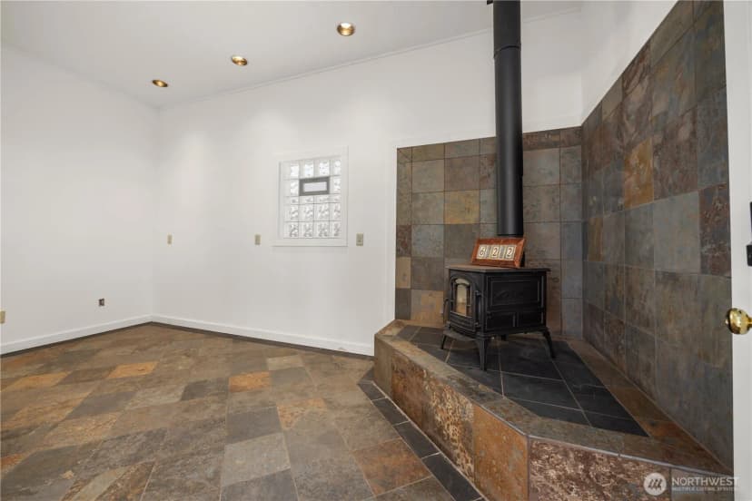 Property photo for 622 S 1st Street, Brewster photo 20