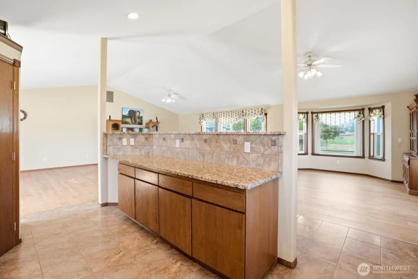 Property photo for 15180 Cottonwood Canyon Road, Yakima photo 10