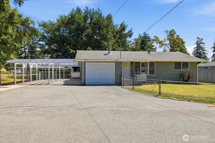Property photo for 11407 Farwest Drive Sw, Lakewood