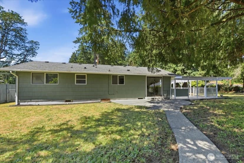 Property photo for 11407 Farwest Drive Sw, Lakewood photo 23
