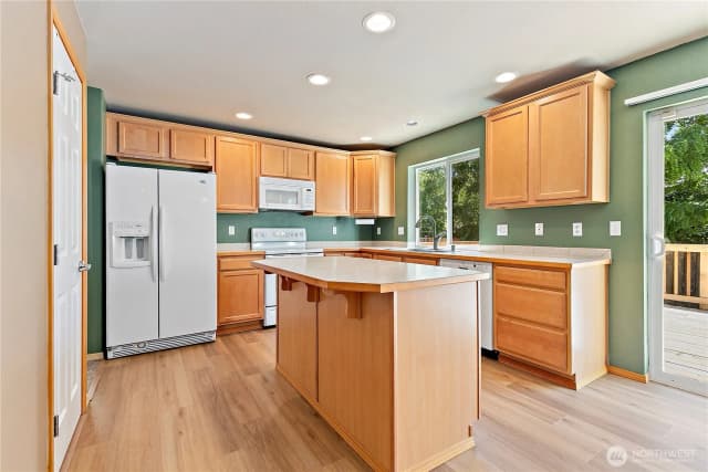 Property photo for 8412 205th Street Ct E, Spanaway photo 4