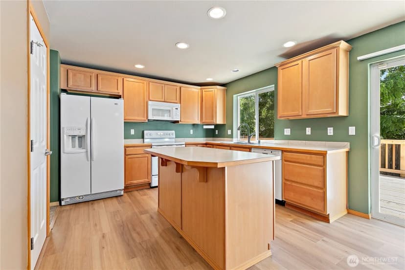 Property photo for 8412 205th Street Ct E, Spanaway photo 4