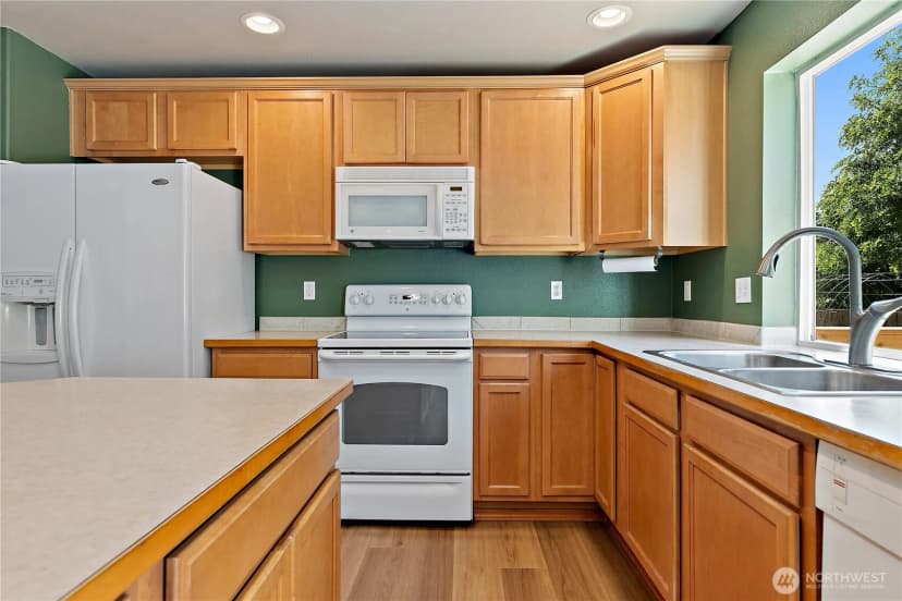 Property photo for 8412 205th Street Ct E, Spanaway photo 5