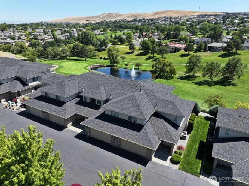 Property photo for 3710 W Canyon Lakes Drive #d102, Kennewick