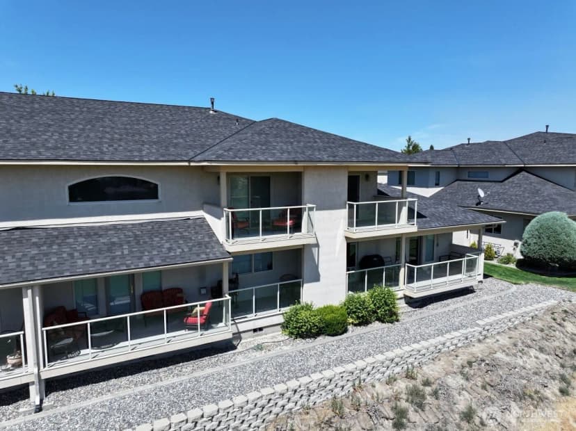 Property photo for 3710 W Canyon Lakes Drive #d102, Kennewick photo 3