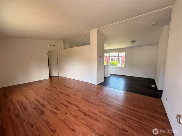 Property photo for 201 W Oakview Avenue #24, Centralia photo 4