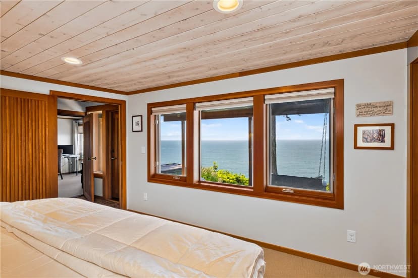 Property photo for 14122 Ervine Road, Anacortes photo 31