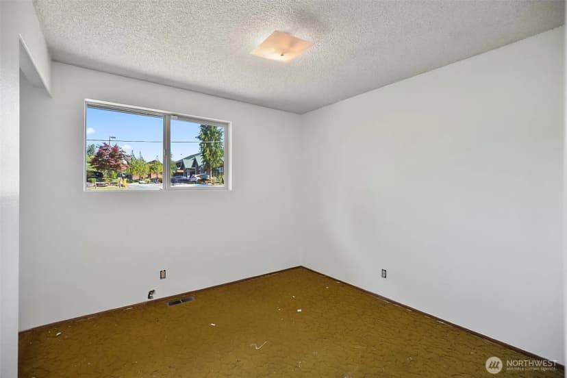 Property photo for 10520 20th Street Se, Lake Stevens photo 11