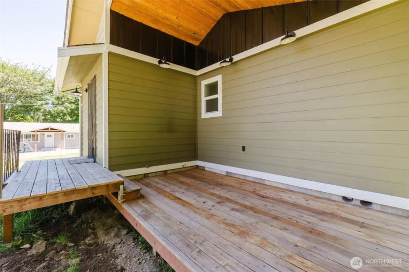 Property photo for 1470 Starlet Lane, Port Orchard photo 19