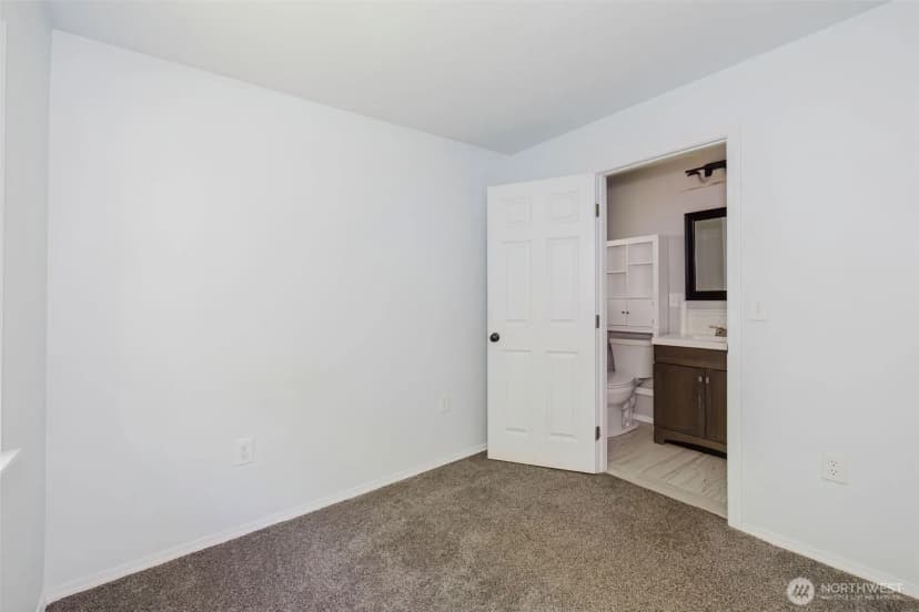 Property photo for 1470 Starlet Lane, Port Orchard photo 13