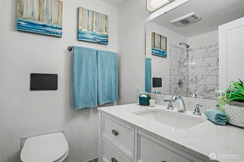 Property photo for 4317 Phinney Avenue N, Seattle photo 25