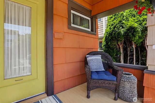 Property photo for 4317 Phinney Avenue N, Seattle photo 4