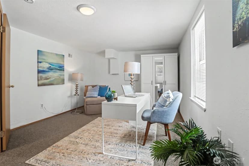 Property photo for 4317 Phinney Avenue N, Seattle photo 20