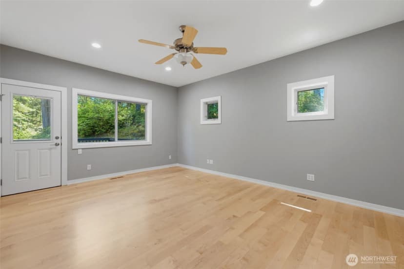 Property photo for 11417 Cedar Grove Street Nw, Gig Harbor photo 17