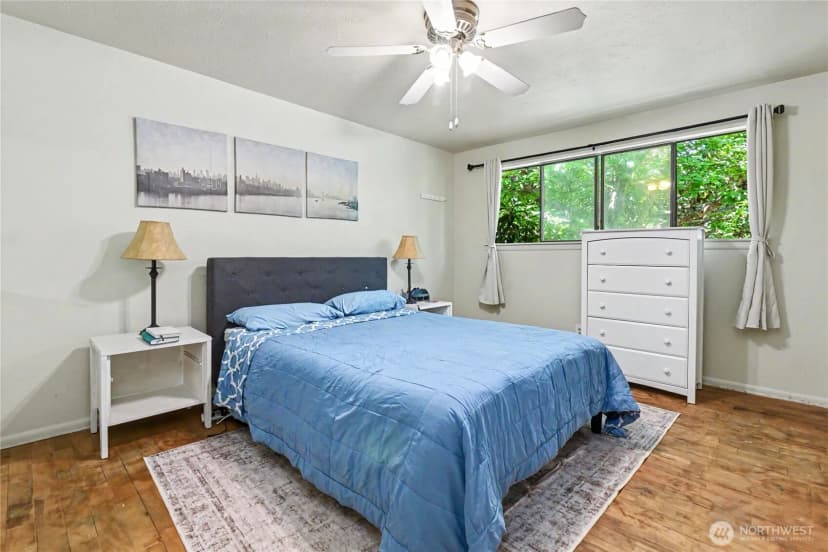 Property photo for 5669 Kitsap Way, Bremerton photo 12